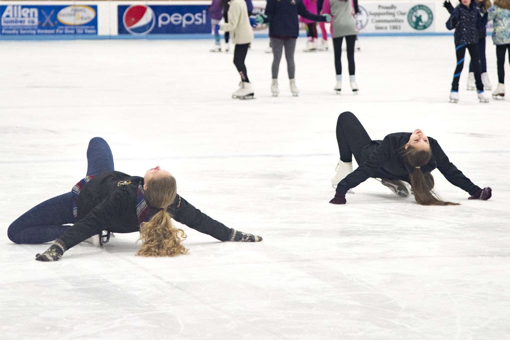 20190205_bta_Skating_006.jpg